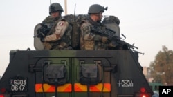 Francia tiene unos 800 soldados en Mali y planea incrementarlos a unos 2 mil 500 en las próximas semanas.
