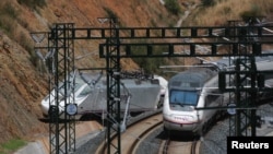 Train Accident in Spain Kills Dozens