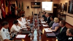 Thương thuyết gia của Mỹ và Philippines họp tại Bộ Quốc phòng Philippines
