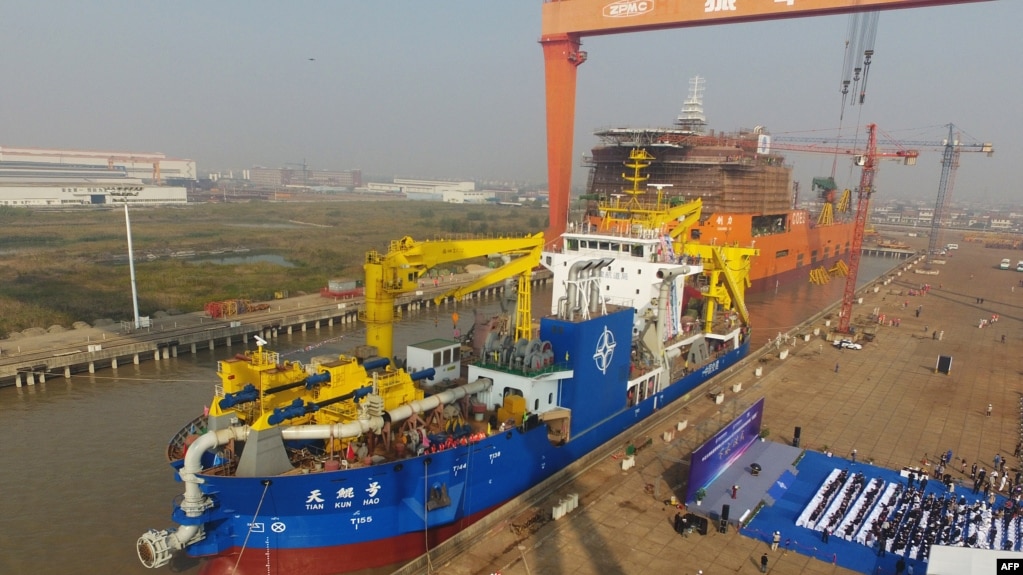 This photo taken on Nov. 3, 2017 shows the ship 'Tian Kun Hao' being launched at a port in Qidong in China's eastern Jiangsu province.