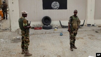 Au Moins 15 Soldats Tues Dans L Attaque D Une Base Militaire Par Boko Haram