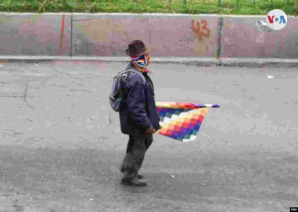 Sobre los enfrentamientos en Bolivia que llevan un poco más de tres semanas, aún no hay cifras exactas de las víctimas debido a la falta de información y versiones incompletas. 