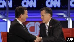 Glavni rivali u republikanskoj izbornoj trci, Rik Santorum i Mit Romni