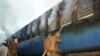 بھارت: ریل گاڑی میں آگ لگنے سے 47 ہلاک