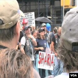 Jedan od čestih protesta u New Yorku protiv izgradnje Islamskog centra u blizini Nulte tačke
