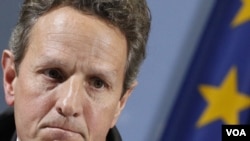 El secretario del Tesoro de EE.UU, Timothy Geithner, ha reiterado que Europa debe hallar la manera de arreglar sus problemas.