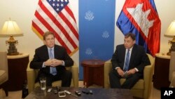 W. Patrick Murphy (left) visited Cambodia in December 2017 as the U.S. Deputy Assistant Secretary for Southeast Asia. On that visit he spoke alongside then U.S. Ambassador to Cambodia William A. Heidt. Murphy is set to soon succeed Heidt in the Phnom Penh position.