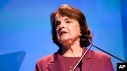 Dianne Feinstein, senador demócrata por California.