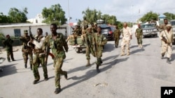 Binh sĩ chính phủ Somalia tại Mogadishu.