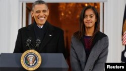 Barack Obama et sa fille Malia,Washington, 27 novembre 2013