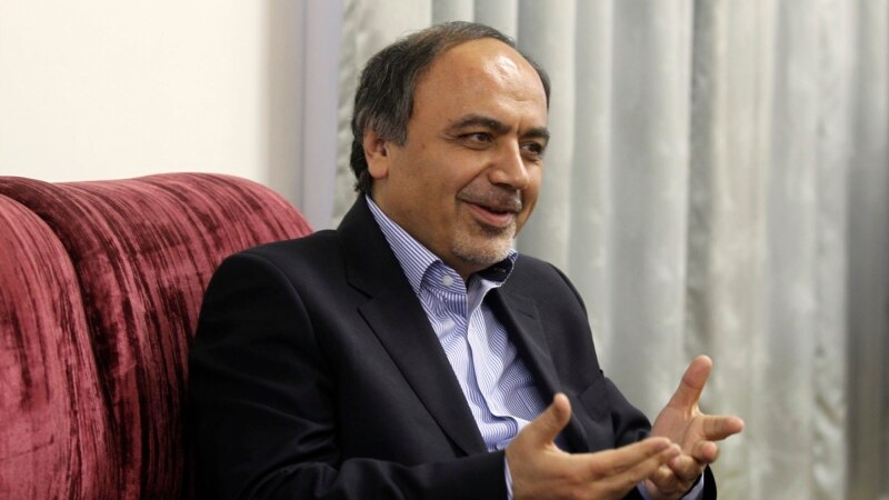 ڕاوێژکاری سەرۆکی ئێران دەڵێت دەبێت ئەمەریکا بەر لە ئەنجامدانی وتووێژ بگەڕێتەوە بۆ سەر ڕێکەوتننامە ناوکیـیەکە