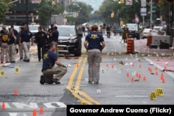 Governor Andrew M. Cuomo receives a briefing from authorities on the explosion in Manhattan on 23rd Street. (Photo: Don Pollard/ Office of Governor Andrew M. Cuomo)