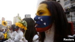 Students who support opposition political groups take part in a demonstration in Caracas Mar. 4, 2013.