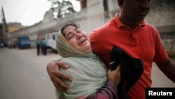 Bangladesh Court Sentences 152 to Death