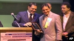 Η βράβευση του Ζαχαρία Σπέης από την έκθεση του Ερμή.