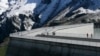 Самая высокогорная в мире дамба Гранд Диксенс в Швейцарии состоит из 6 миллионов кубических метров бетона и весит 15 миллионов тонн