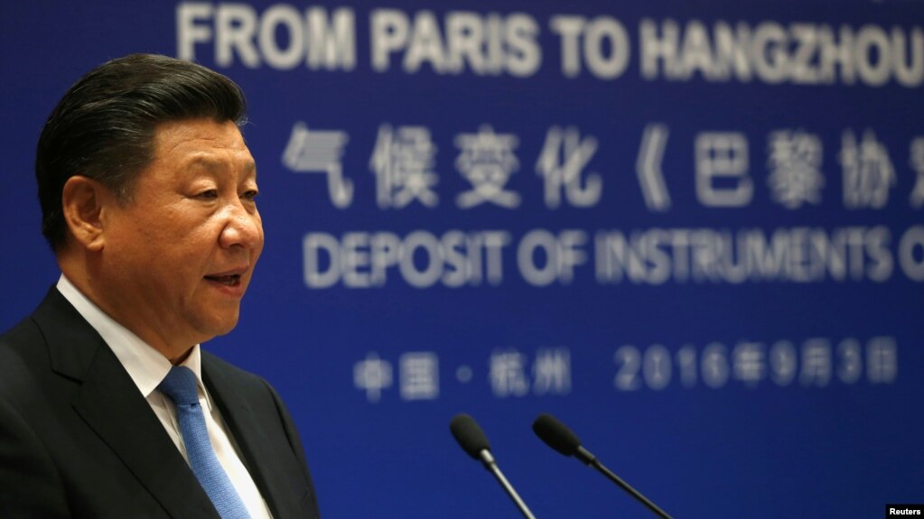 中国领导人习近平在杭州举行的气候变化《巴黎协定》批准文书交存仪式上讲话。（2016年9月3日）(photo:VOA)