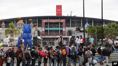 Caravana se mueve al oeste de M xico a la ciudad de Guadalajara