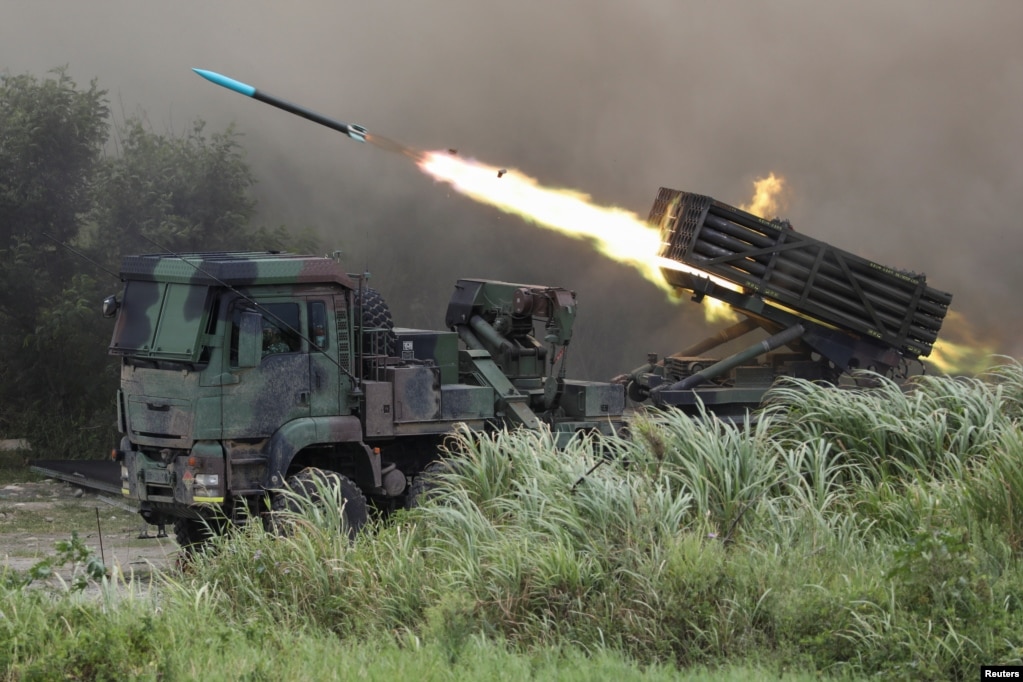 台湾在台中举行汉光军演反登陆实弹演习。（2020年7月16日）(photo:VOA)