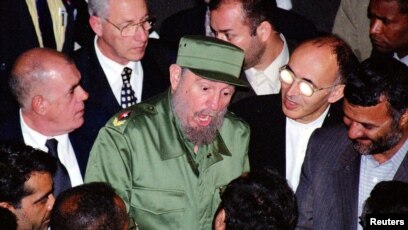 Poutine Souhaite Un Joyeux Anniversaire A Son Cher Ami Fidel Castro