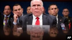 Giám đốc CIA John Brennan xuất hiện trước Ủy ban Tình báo Hạ viện để bàn về các mối đe dọa toàn cầu tại Quốc hội Mỹ hôm 25/2.