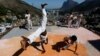 Teaching Community Through Capoeira in Hardscrabble Rio Slum
