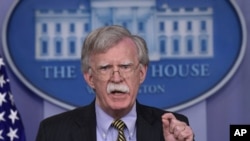 El asesor de Seguridad Nacional de la Casa Blanca, John Bolton, durante una rueda de prensa en la Casa Blanca. Noviembre 3, 2018.