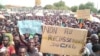 L'opposition défile à Niamey, au Niger, le 1er novembre 2015.