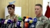نشست خبری سرهنگ رایان دیلان سخنگوی ائتلاف بین المللی ضدداعش (راست) و ژنرال یحیی رسول سخنگوی ارتش عراق در بغداد - ۲۱ سپتامبر ۲۰۱۷