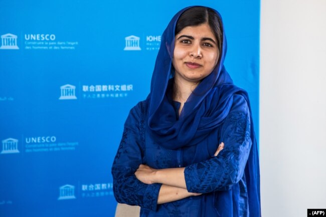 پاکستان سے تعلق رکھنے والی ملالہ یوسف زئی بھی نوبیل انعام جیت چکی ہیں۔ (فائل فوٹو)