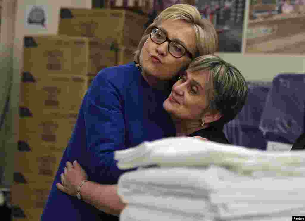 U.S. Democratic presidential candidate Hillary Clinton hugs linen room worker Brana Marancic during a campaign stop at Caesar&#39;s Palace in Las Vegas, Nevada.