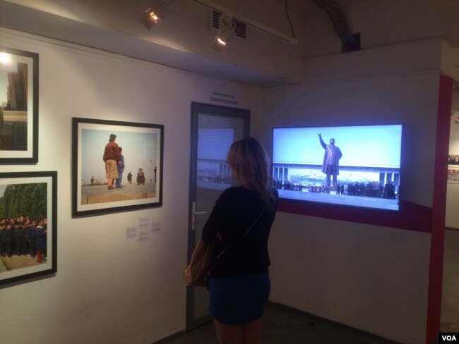 莫斯科最近举行了介绍朝鲜的图片展览。
