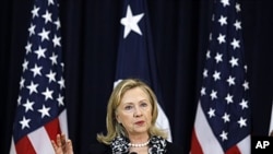 13일 워싱턴에서 열린 해외공관장회의에 참석한 힐러리 클린턴 미 국무장관.