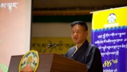 བཞུགས་སྒར་དུ་༧གོང་ས་མཆོག་གི་འཁྲུངས་སྐར་སྲུང་བརྩི།