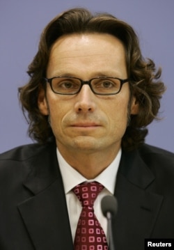 FILE - Jens Ploetner