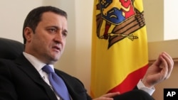 FILE - Vlad Filat, pictured in March 2012, says he will cooperate with the Moldovan government's bank fraud probe "with the hope that this will be a fair and correct proceeding."