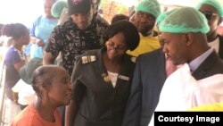 MDC Leader Nelson Chamisa Visit Cholera Affected Glen View3