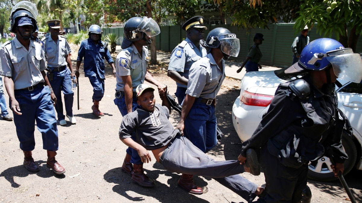 Zimbabwe Public Workers Accept 140% Pay Hike, Seek More