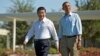 President Barack Obama and Chinese President Xi Jinping, left, walk at the Annenberg Retreat of the Sunnylands estate, in Rancho Mirage, California, June 8, 2013.