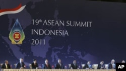 The leaders of the Association of South East Asian Nations attend the regional bloc's summit in Bali, November 17, 2011.