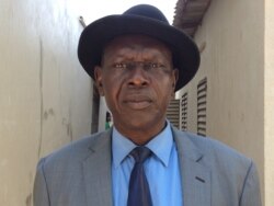 L'opposant Laoukein Kourayo Médard, président de la CTPD, à N'Djamena, 23 décembre 2018. (VOA/André Kodmadjingar)