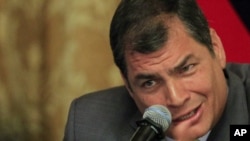 Según el presidente Correa, quitar a la banca para invertir en proyectos sociales no afectará la economía de los ecuatorianos.