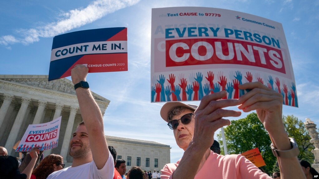 2019年4月23日移民活动人士在最高法院之外集会