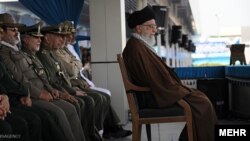 El líder supremo iraní, ayatolá Khamenei, ha prohibido nuevas negociaciones con Estados Unidos.