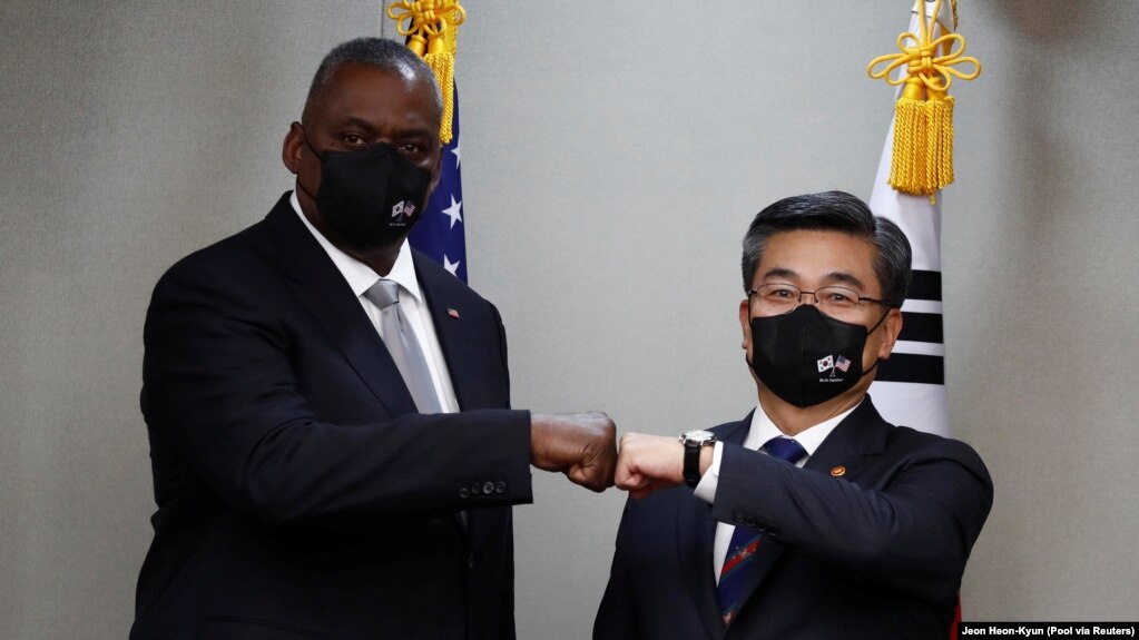 U.S. Defense Secretary Lloyd Austin meets South Korean Defense Minister Suh Wook before the 53rd Security Consultative Meeting a​t the Ministry of National Defense in Seoul, South Korea on December 2, 2021. (Jeon Heon-Kyun/Pool via REUTERS)