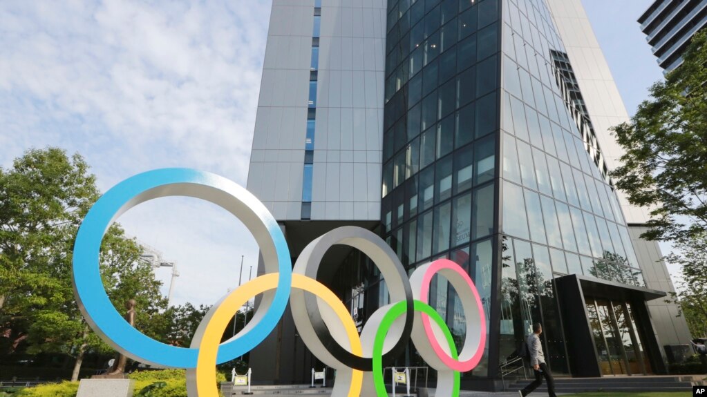 Olimpiada: Kufizohet në 10 mijë numri i spektatorëve në stadiume