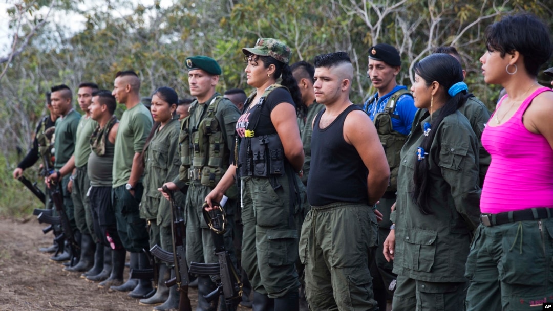 Kelompok pemberontak Kolombia, FARC di kamp mereka di Yari Plains, Kolombia, 17 September 2016 (Foto: dok).