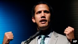 El objetivo de las protestas, dijo Guaidó en su cuenta de Twitter, es pedir "ante la Fuerza Armada, ONU y comunidad internacional(...) el fin de las torturas, asesinatos, violaciones de DDHH y la intervención cubana". 