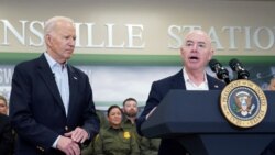 El presidente Joe Biden hizo campaña mientras Donald Trump tuvo que concentrarse en cumplir la fecha límite para pagar una fianza.