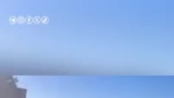 مراسم خاکسپاری رضا عظیم‌زاده، از جان‌باختگان اعتراضات سراسری، در شهرستان ملکشاهی - ۱۴ دی
